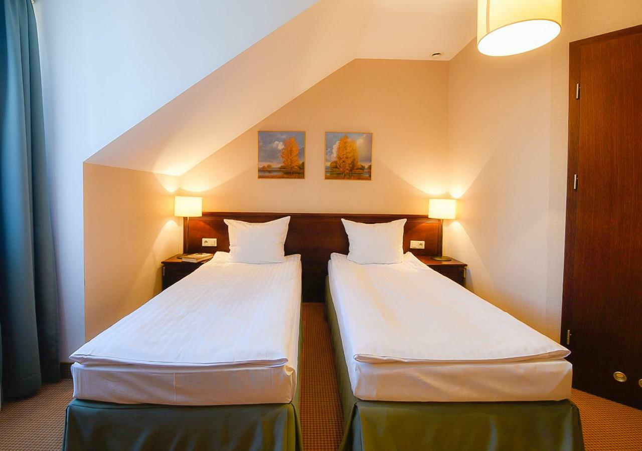 Hotel Nowodwory เชียคานอเวียตซ์ ภายนอก รูปภาพ
